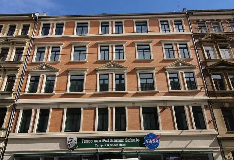 Fotos del hotel Space Hotel Im Campus Der Jvp Schule:  15