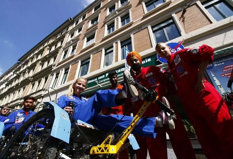 Fotos del hotel Space Hotel Im Campus Der Jvp Schule:  14