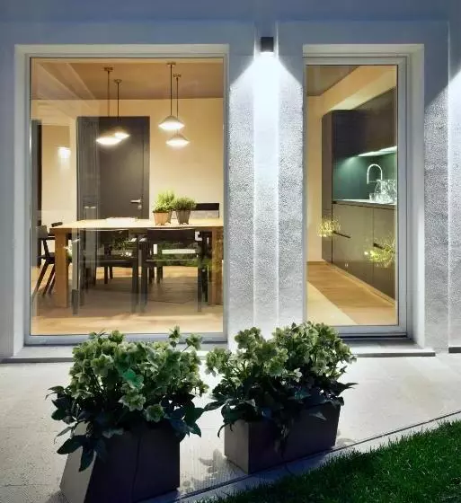 Fotos del hotel Conti Guest House:  4