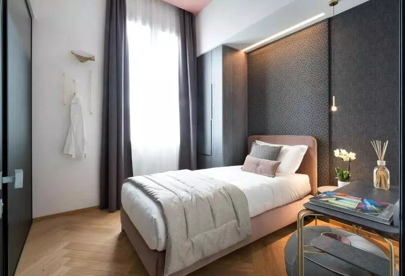 Fotos del hotel Conti Guest House:  11