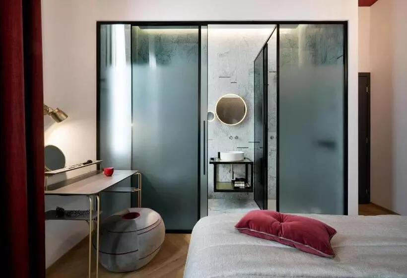 Fotos del hotel Conti Guest House:  15