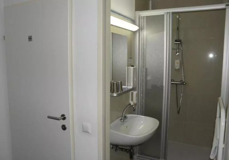 Fotos del hotel Donaustadt Kagran:  18