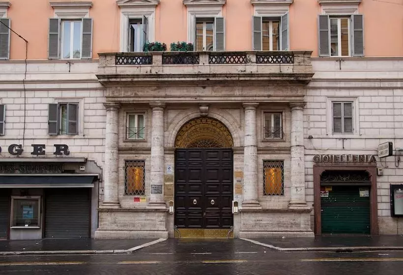 Fotos del hotel Magnifico Rome:  7