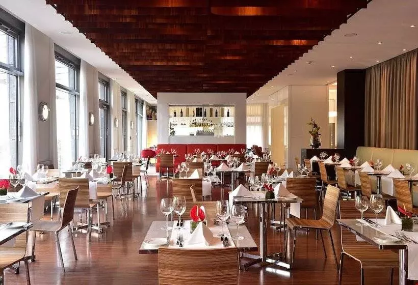 Fotos del hotel Pestana Berlin Tiergarten:  13