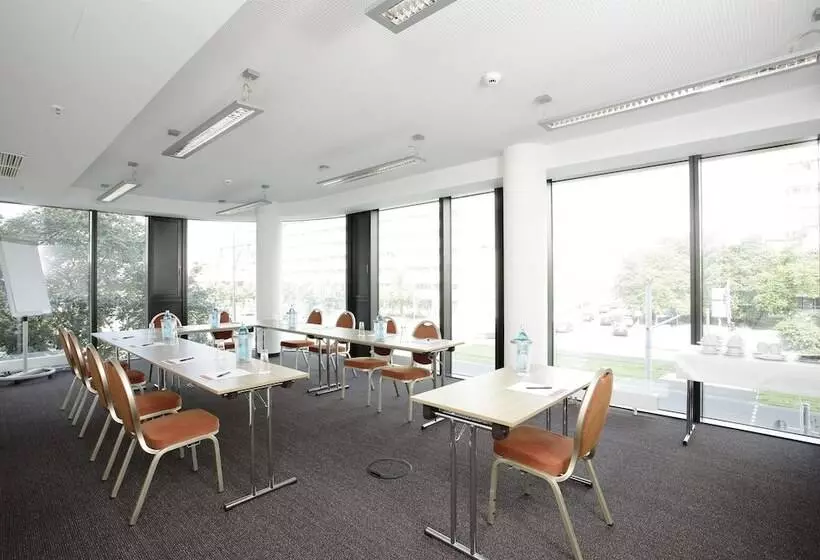 Fotos del hotel H4  Berlin Alexanderplatz:  21