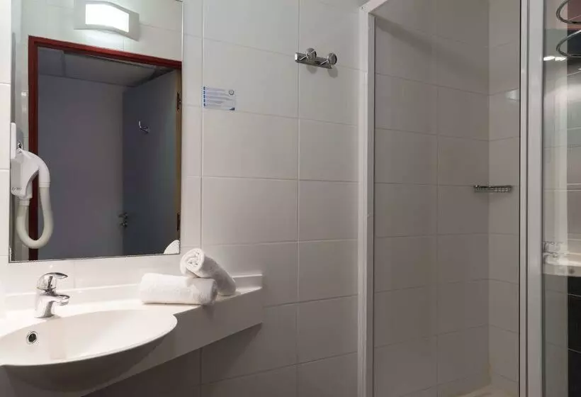 Fotos del hotel The Originals City, Hôtel Pont Rouge, Carcassonne:  6