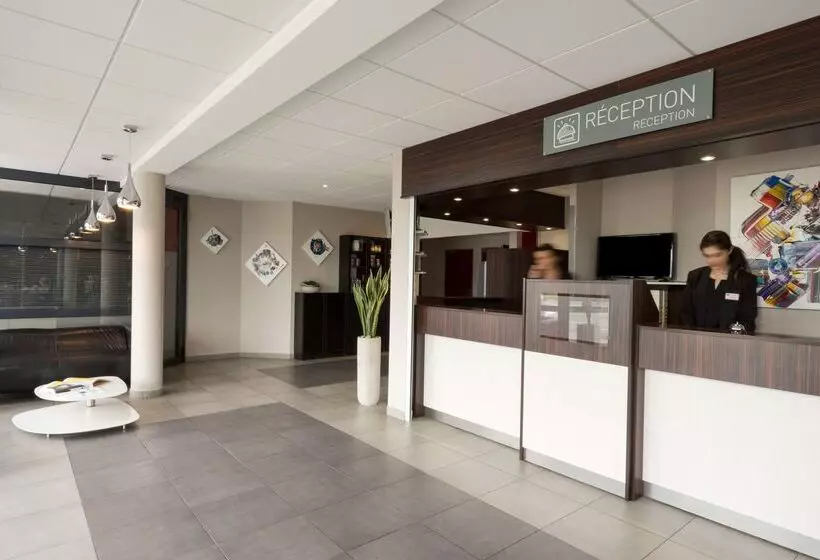 Fotos del hotel The Originals City, Hôtel Pont Rouge, Carcassonne:  3