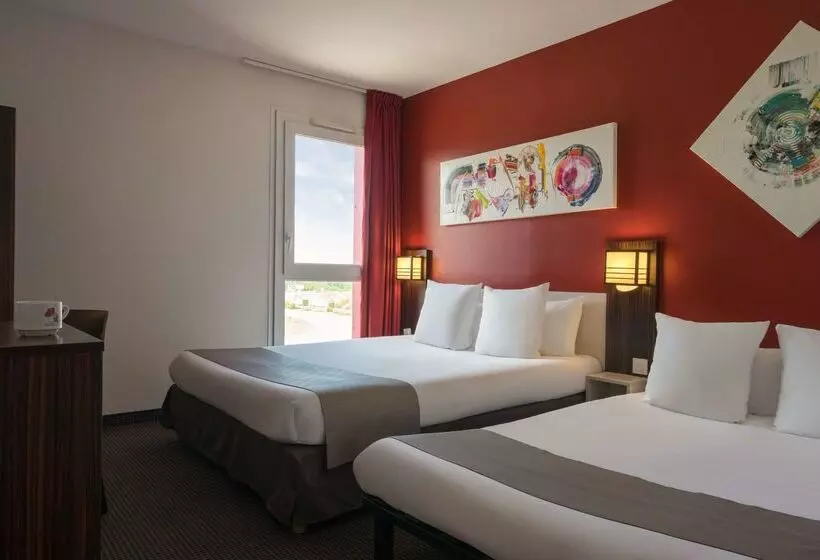 Fotos del hotel The Originals City, Hôtel Pont Rouge, Carcassonne:  24