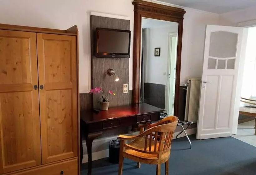 Canalview Hotel Ter Reien