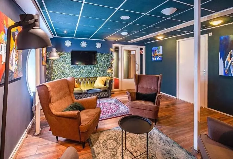 Fotos del hotel H2otel Rotterdam:  2