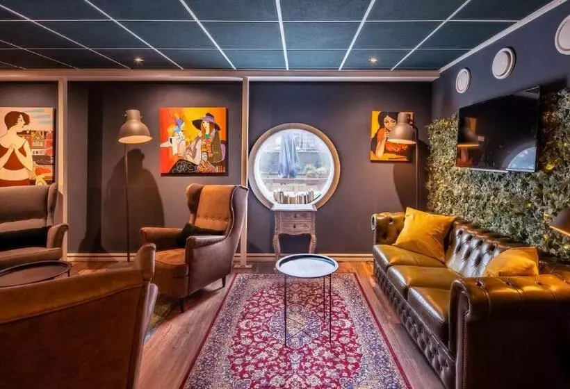 Fotos del hotel H2otel Rotterdam:  25