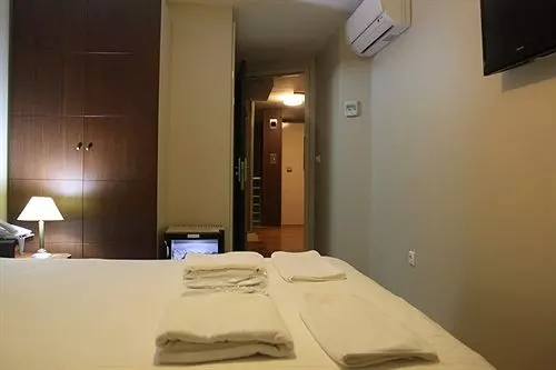 Fotos del hotel Mono Suites:  23
