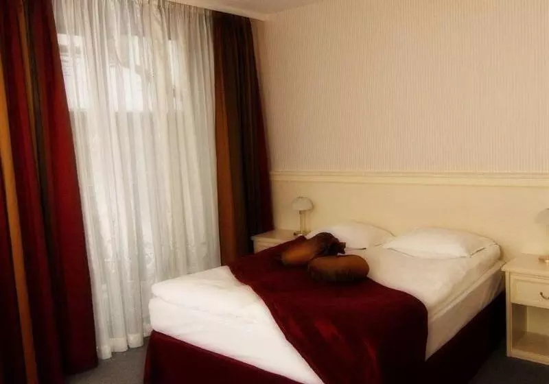 Fotos del hotel St. George:  23