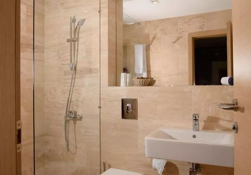 Fotos del hotel St. George:  11