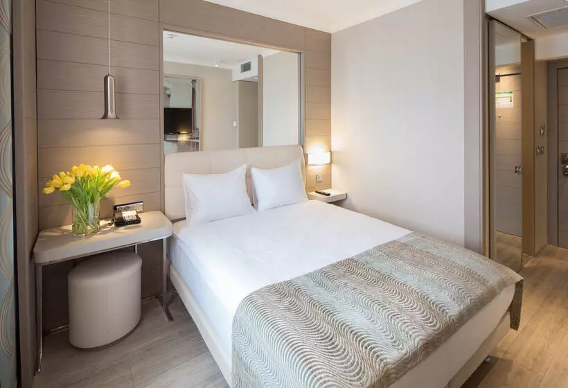 Fotos del hotel Titanic Comfort Mitte:  1