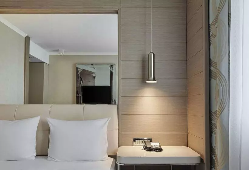 Fotos del hotel Titanic Comfort Mitte:  8