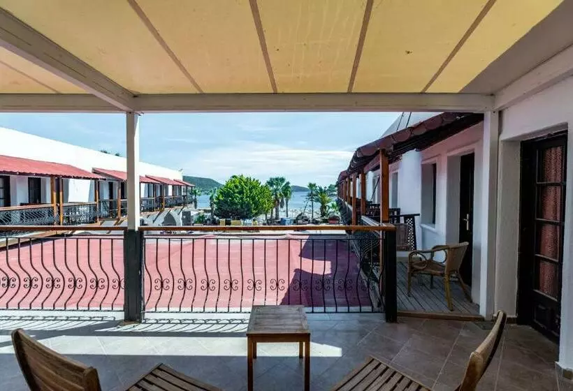 Fotos del hotel Costa Bitezhan:  7