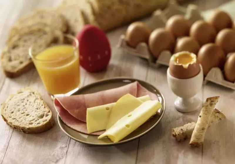 Fotos del hotel Ibis Marseille Centre Euromed:  2