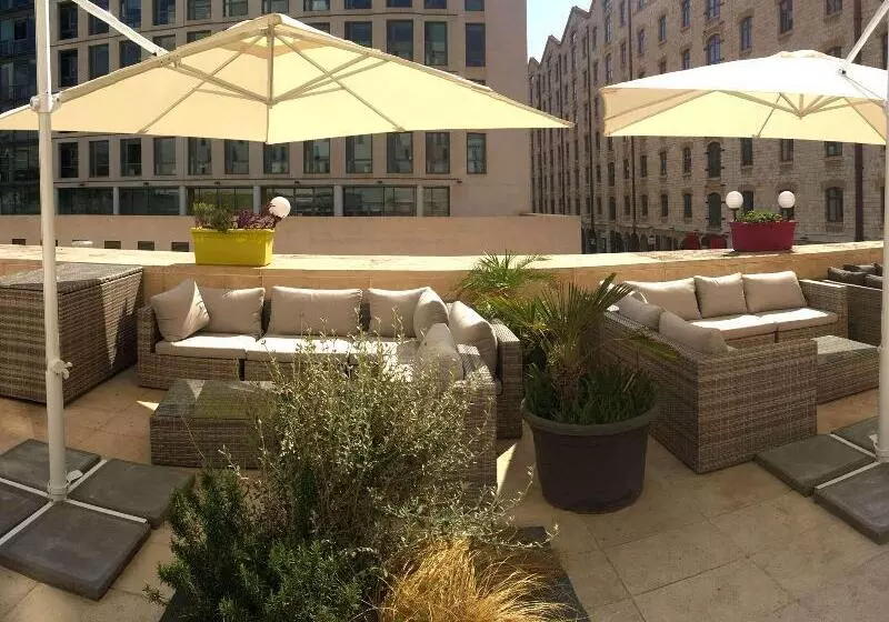 Fotos del hotel Ibis Marseille Centre Euromed:  9