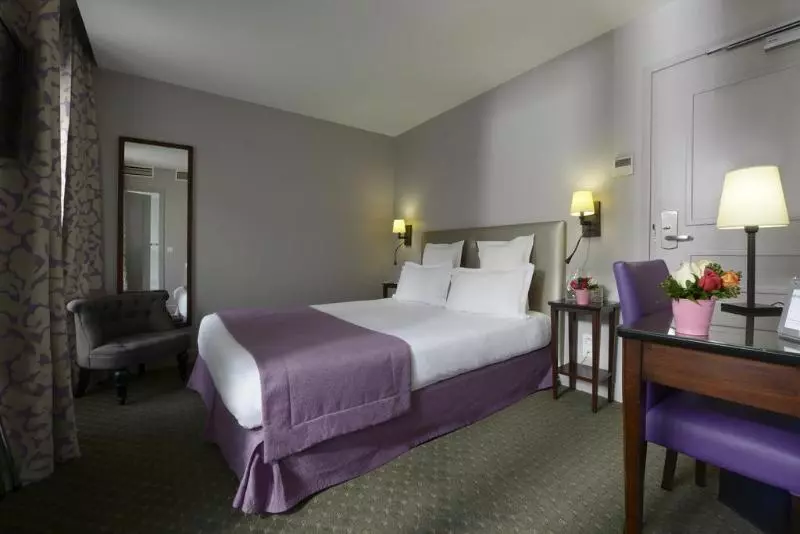 Fotos del hotel Hôtel Le Relais Saint Charles:  7