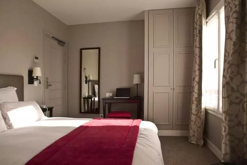 Fotos del hotel Hôtel Le Relais Saint Charles:  2