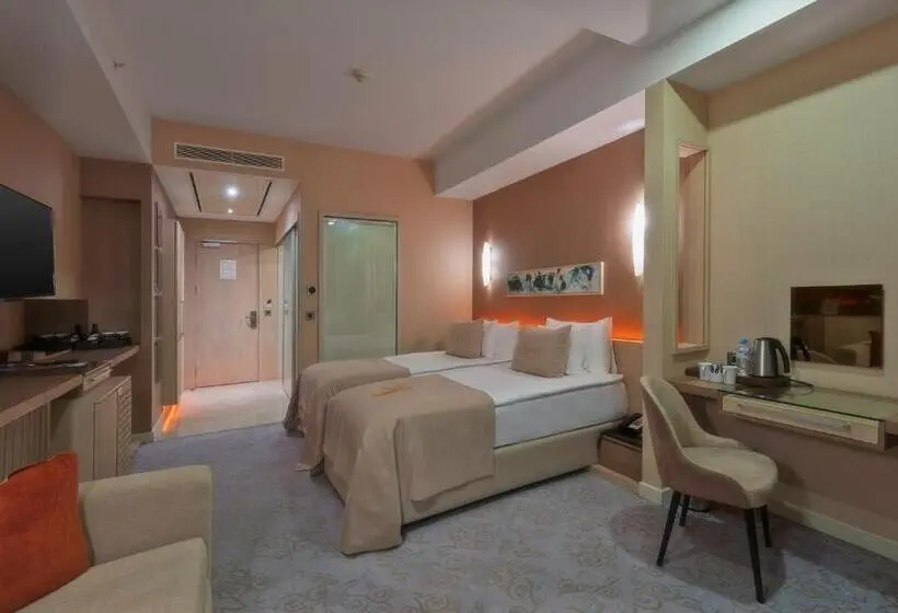 Fotos del hotel Cratos Premium  Casino & Spa:  2