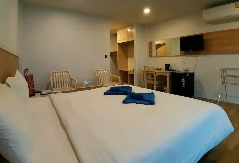 Fotos del hotel Karon Living Room:  14