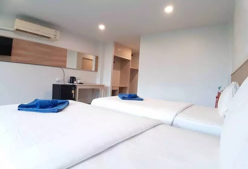 Fotos del hotel Karon Living Room:  21