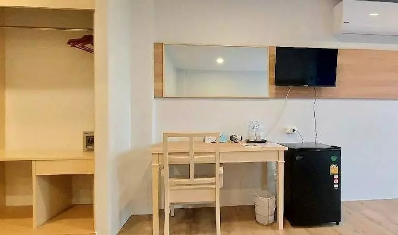 Fotos del hotel Karon Living Room:  23