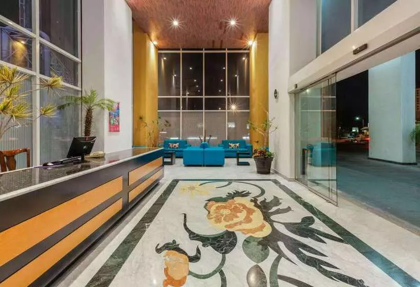 Fotos del hotel La Quinta By Wyndham Puebla Palmas Angelopolis:  4