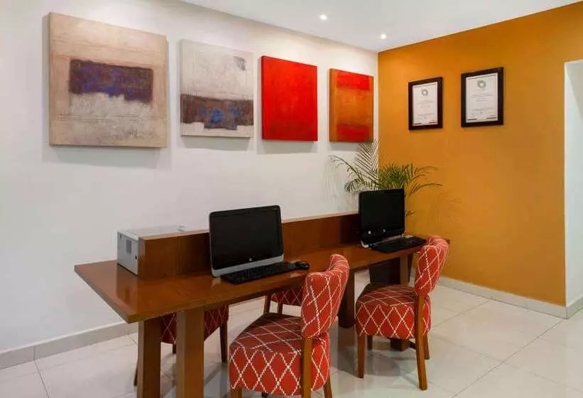 Fotos del hotel La Quinta By Wyndham Puebla Palmas Angelopolis:  22