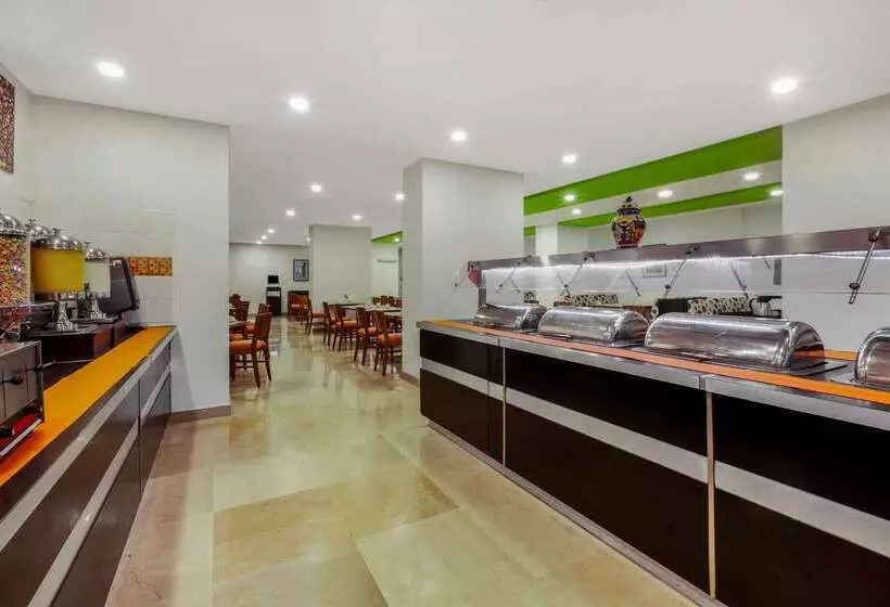 Fotos del hotel La Quinta By Wyndham Puebla Palmas Angelopolis:  5