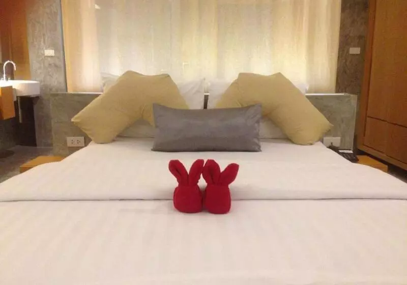 Fotos del hotel The Now:  2