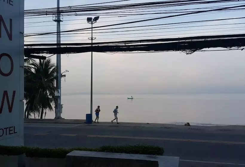 Fotos del hotel The Now:  6