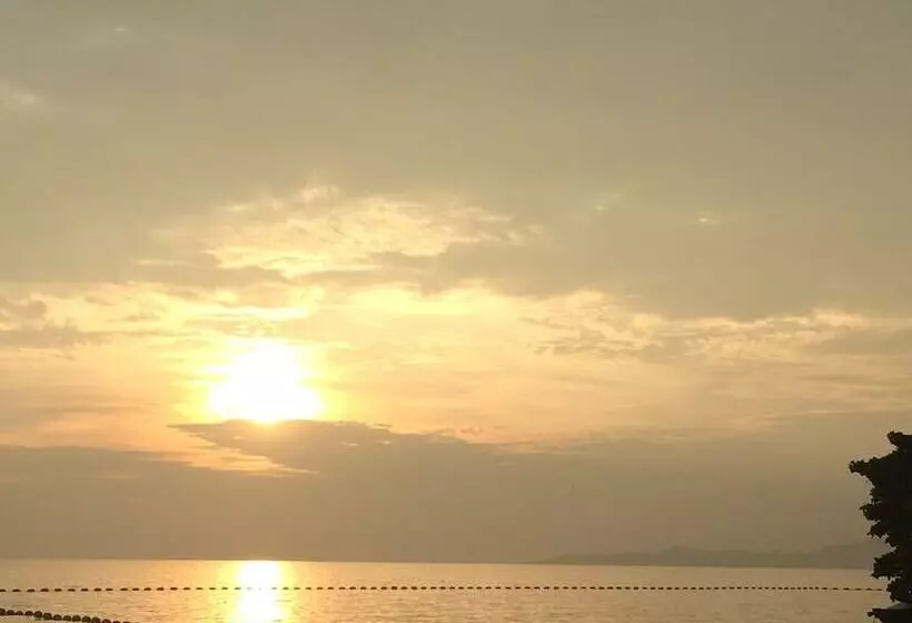 Fotos del hotel The Now:  20