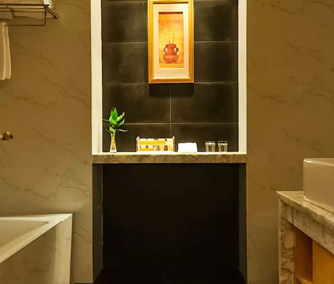 Fotos del hotel Eastern Garden Service Apartment:  15