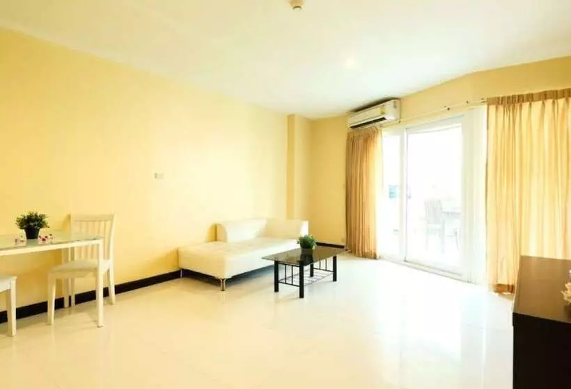 Fotos del hotel Jomtien Plaza Residence:  20