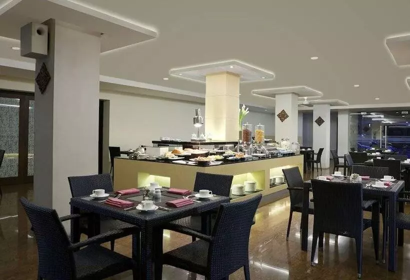 Fotos del hotel Santika Kuta:  2