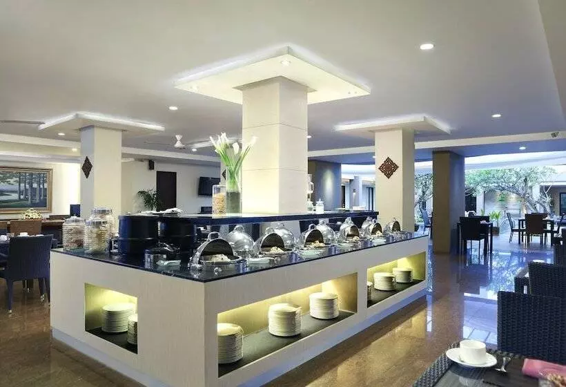 Fotos del hotel Santika Kuta:  14