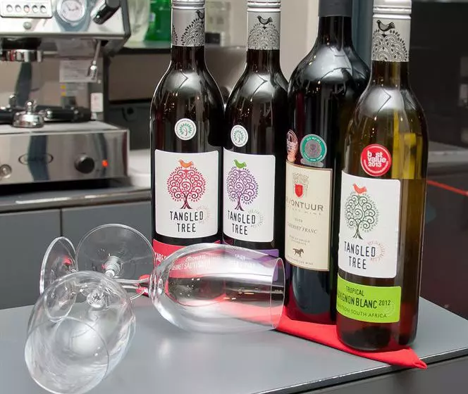 Fotos del hotel 64 On Gordon:  5