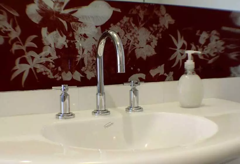 Fotos del hotel Art Suites & Gallery:  16