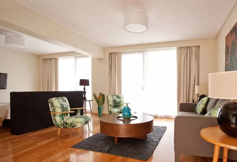 Fotos del hotel Art Suites & Gallery:  18