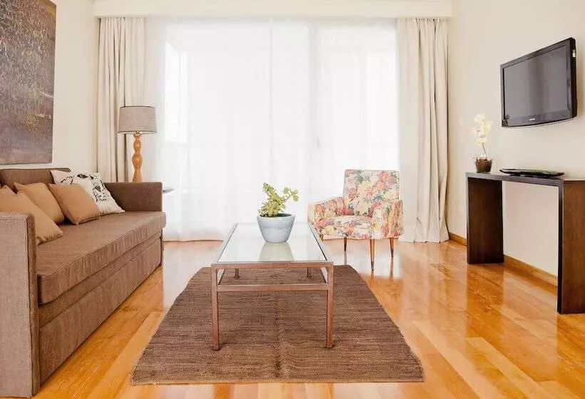 Fotos del hotel Art Suites & Gallery:  7