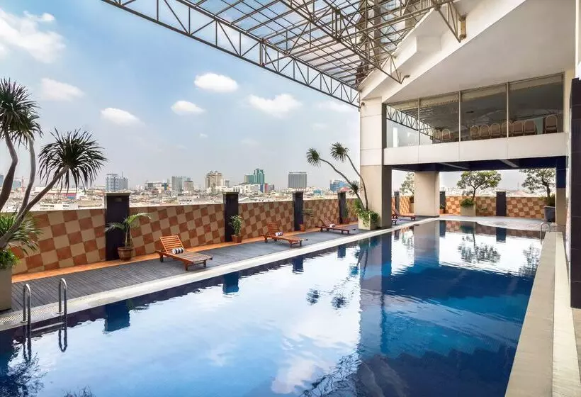 Fotos del hotel Best Western Mangga Dua Hotel And Residence:  2