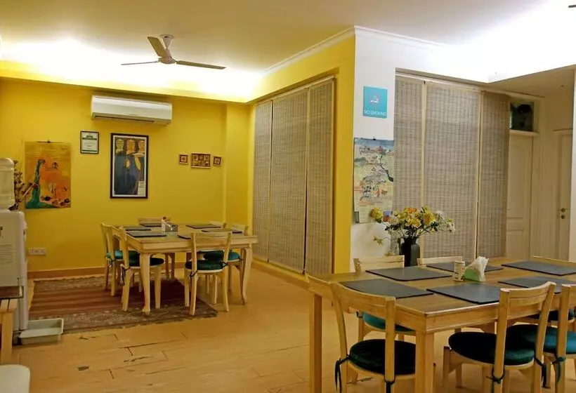 Fotos del hotel Colonel's Retreat At The Airport:  9