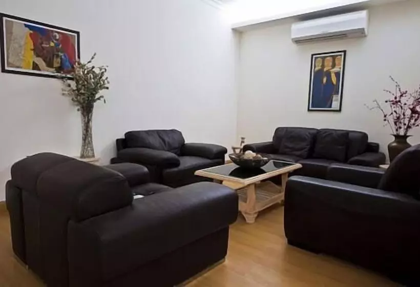 Fotos del hotel Colonel's Retreat At The Airport:  11