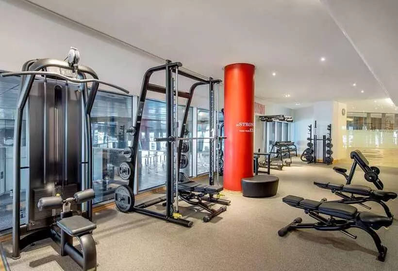 Fotos del hotel Conrad Abu Dhabi Etihad Towers:  4