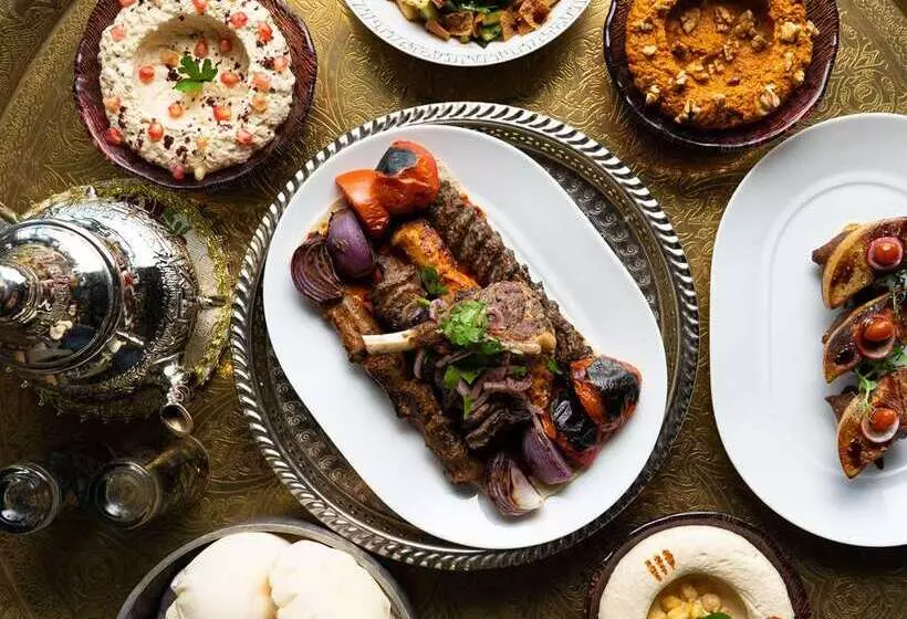 Fotos del hotel Conrad Abu Dhabi Etihad Towers:  9