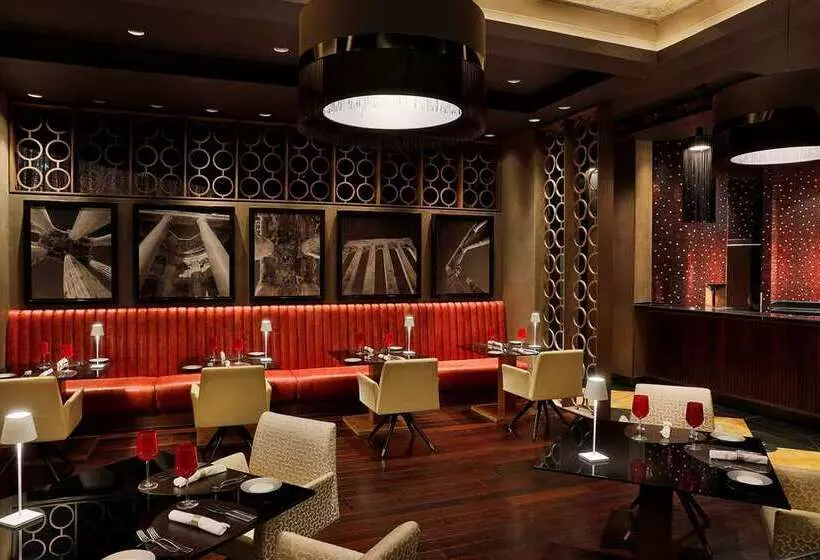 Fotos del hotel Conrad Abu Dhabi Etihad Towers:  15