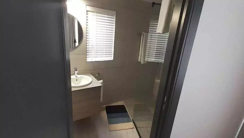 Fotos del hotel Guesthouse Indongo:  16